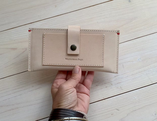 Ambachtelijk gemaakte iPhone case van natuurlijk leer – 100% Nederlands product