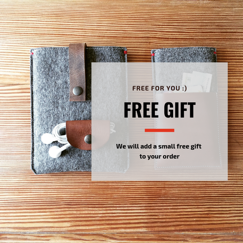 GIFT - let us send you a small surprise with your order - Westerman Bags vilten tassen en hoezen. Dutch Design.