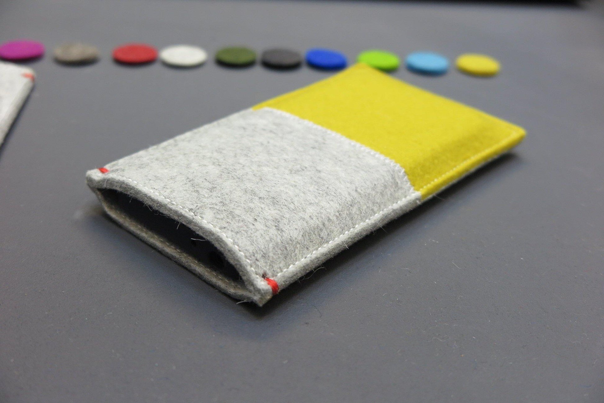 Fairphone 3 en 3+ hoesje vilt - Westerman Bags vilten tassen en hoezen. Dutch Design.