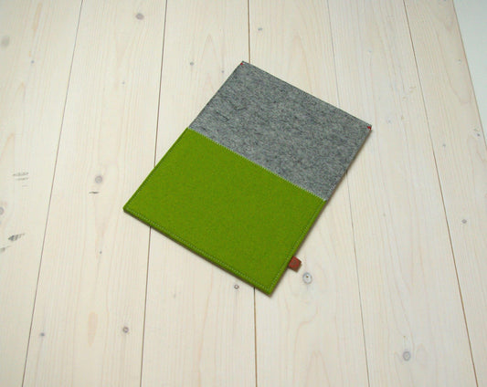 Hoes voor Ipad Pro | Mini | Air in Fris Groen en grijs | CONTRAST - Westerman Bags vilten tassen en hoezen. Dutch Design.