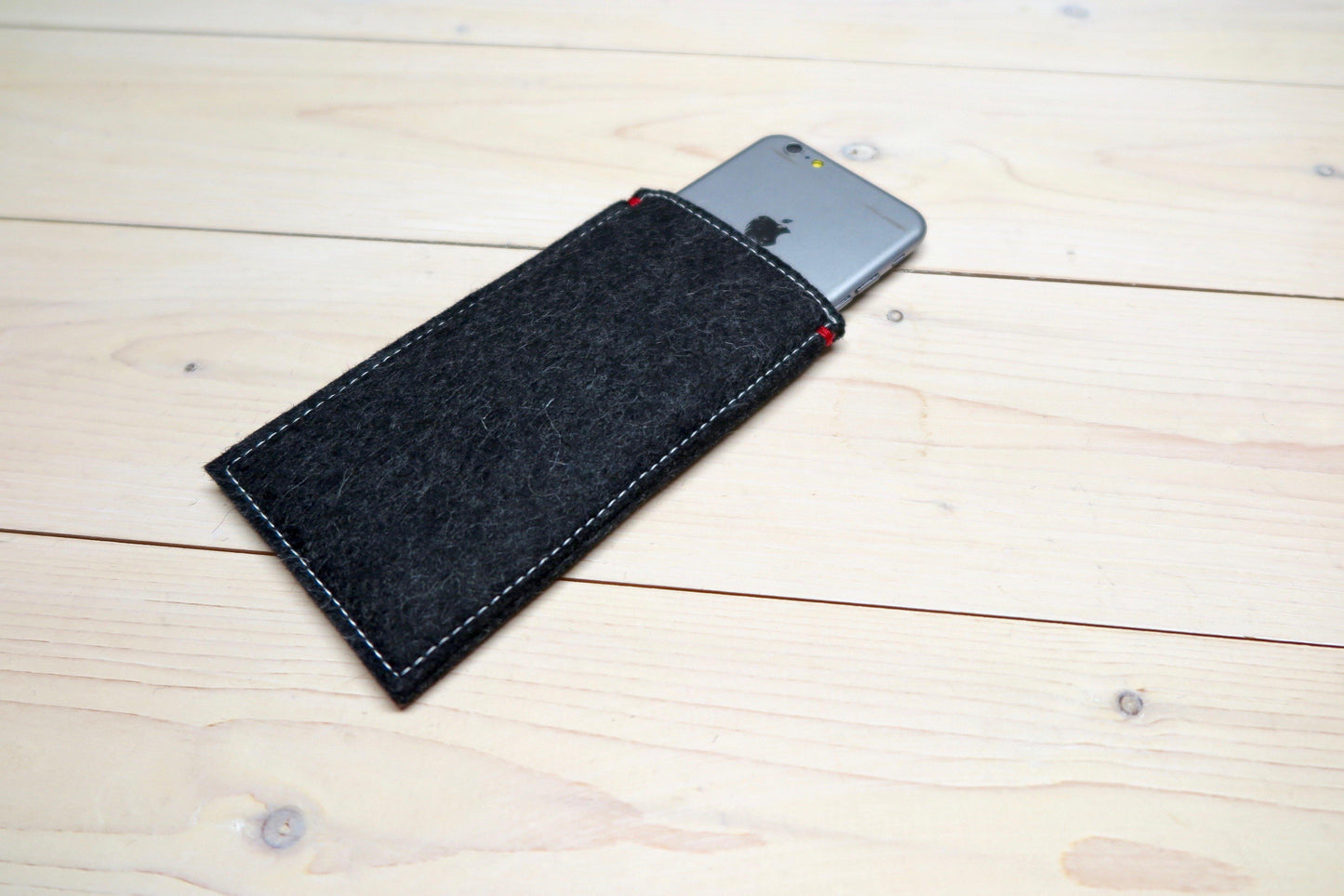 FUNCTIE serie - Zwart. iPhone - Westerman Bags vilten tassen en hoezen. Dutch Design.