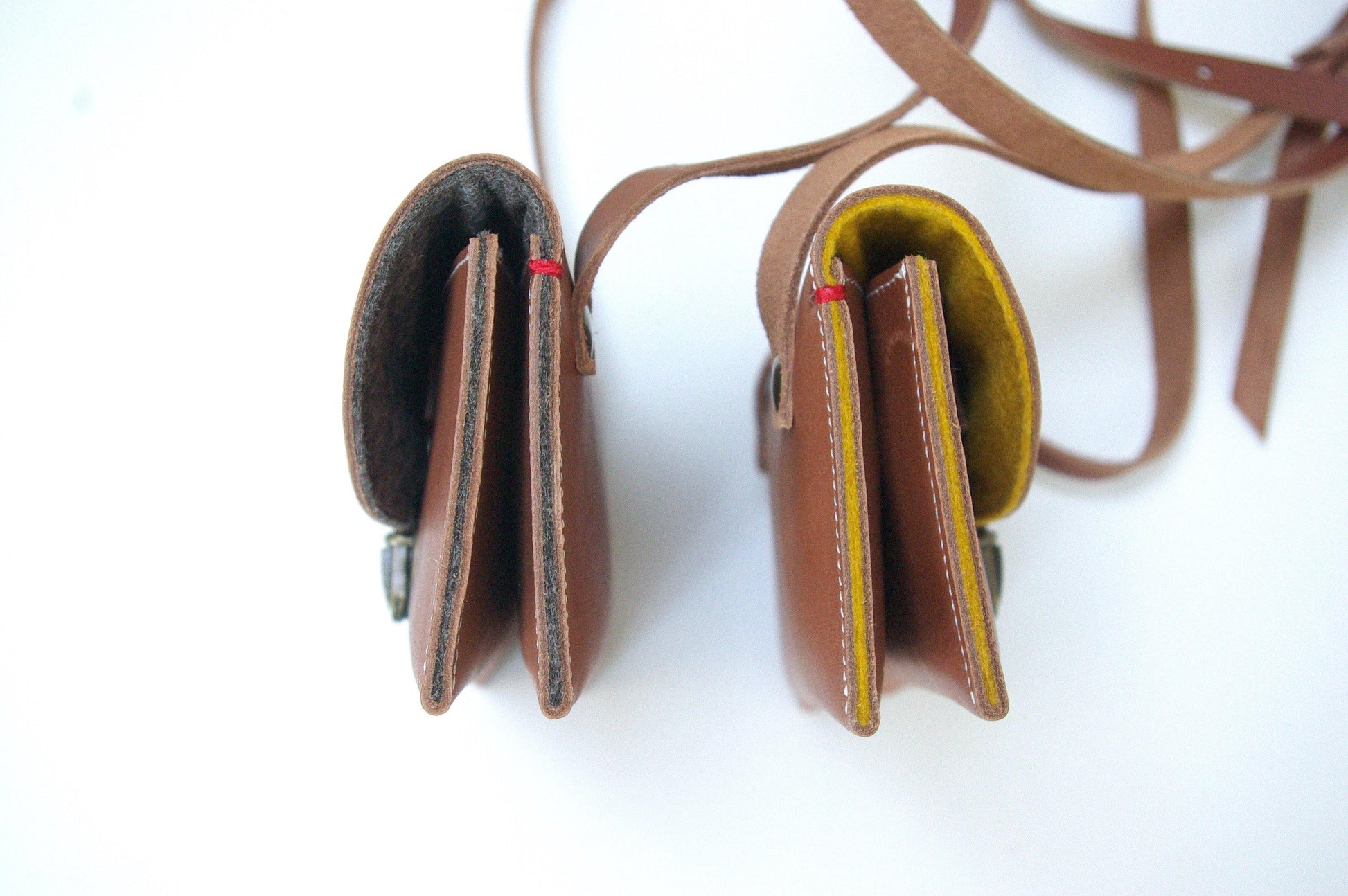 MINI TASJE - klein leren schoudertasje - Westerman Bags vilten tassen en hoezen. Dutch Design.