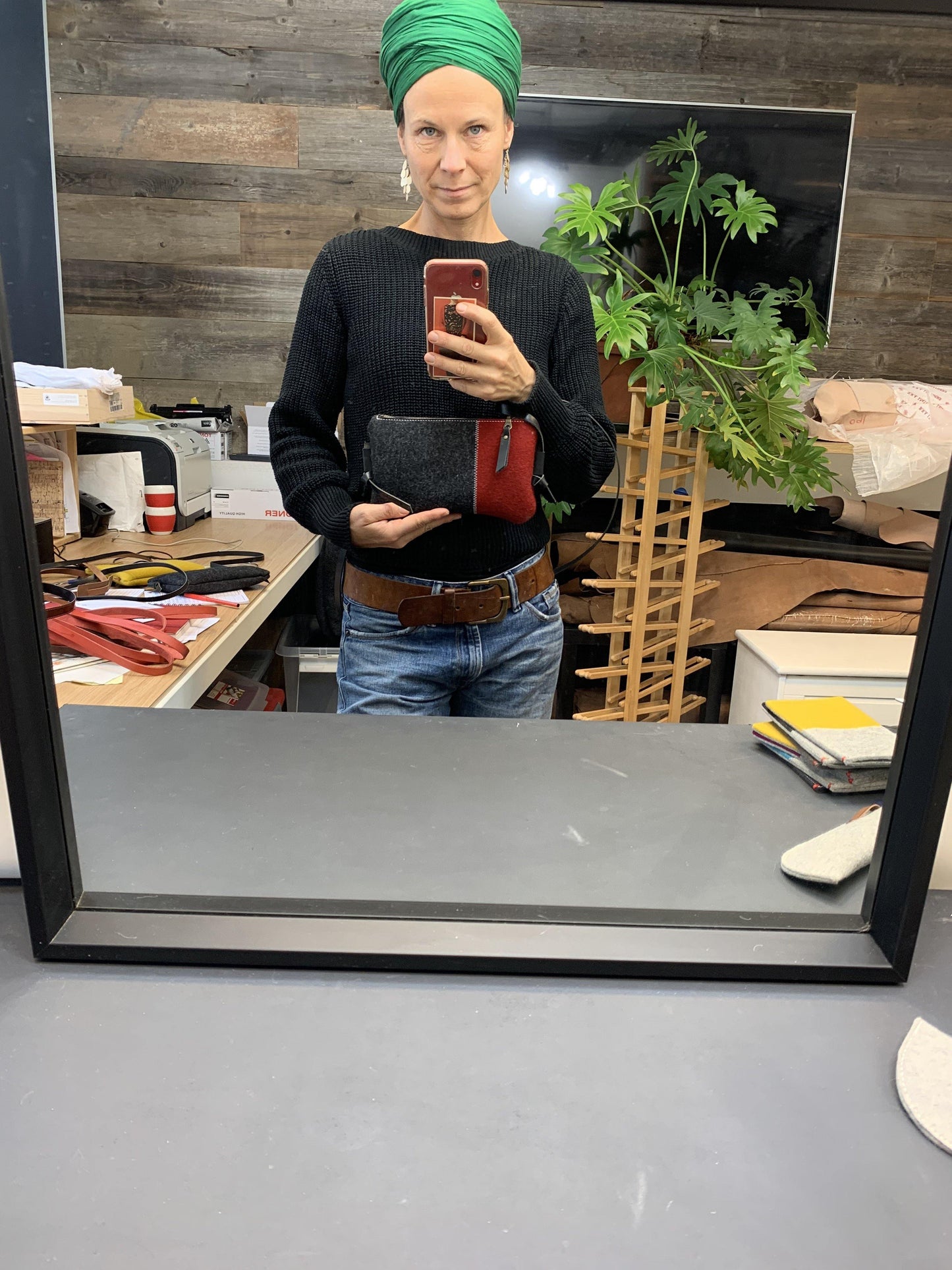 DAGTAS in twee kleuren - Westerman Bags vilten tassen en hoezen. Dutch Design.