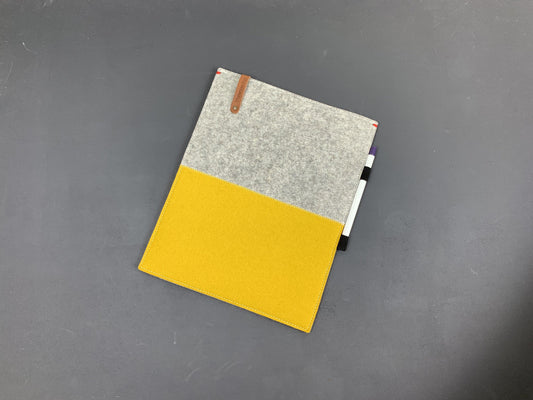 Hoes voor Ipad Pro | Mini | Air in GEEL en grijs | CONTRAST - Westerman Bags vilten tassen en hoezen. Dutch Design.