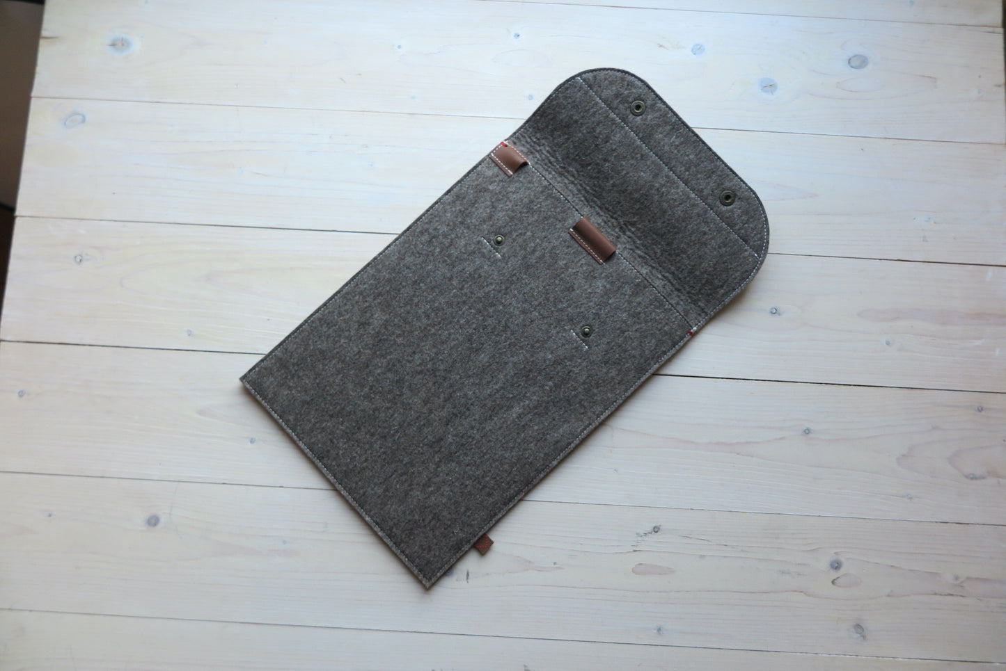 Sale - ipad 12.9 classic case