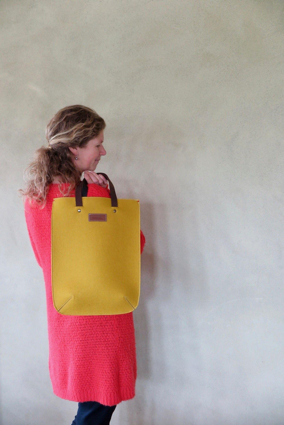 A new bag for your laptop  - bring your goods in style. - Westerman Bags vilten tassen en hoezen. Dutch Design.