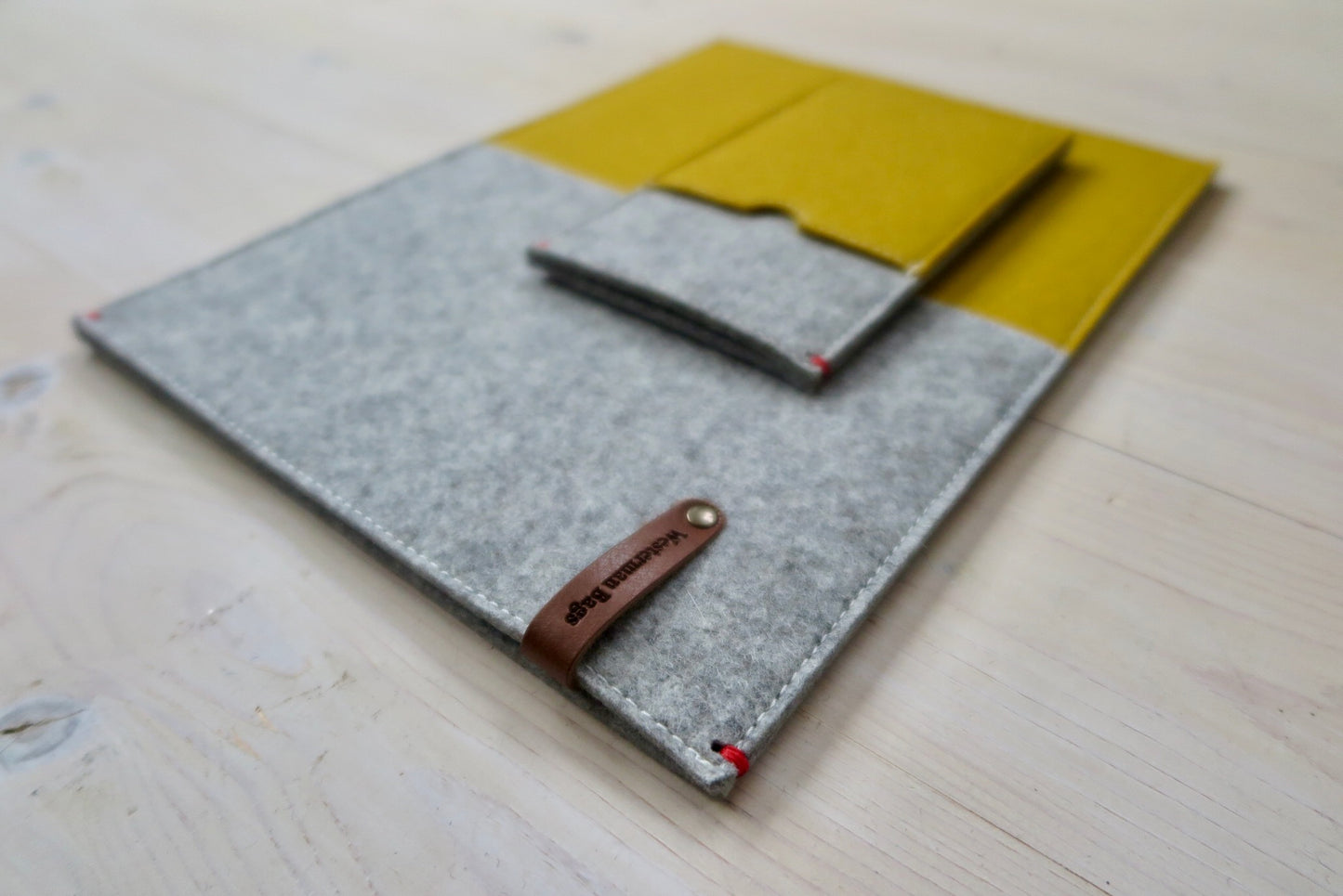 Fairphone 4, 3+ case with box