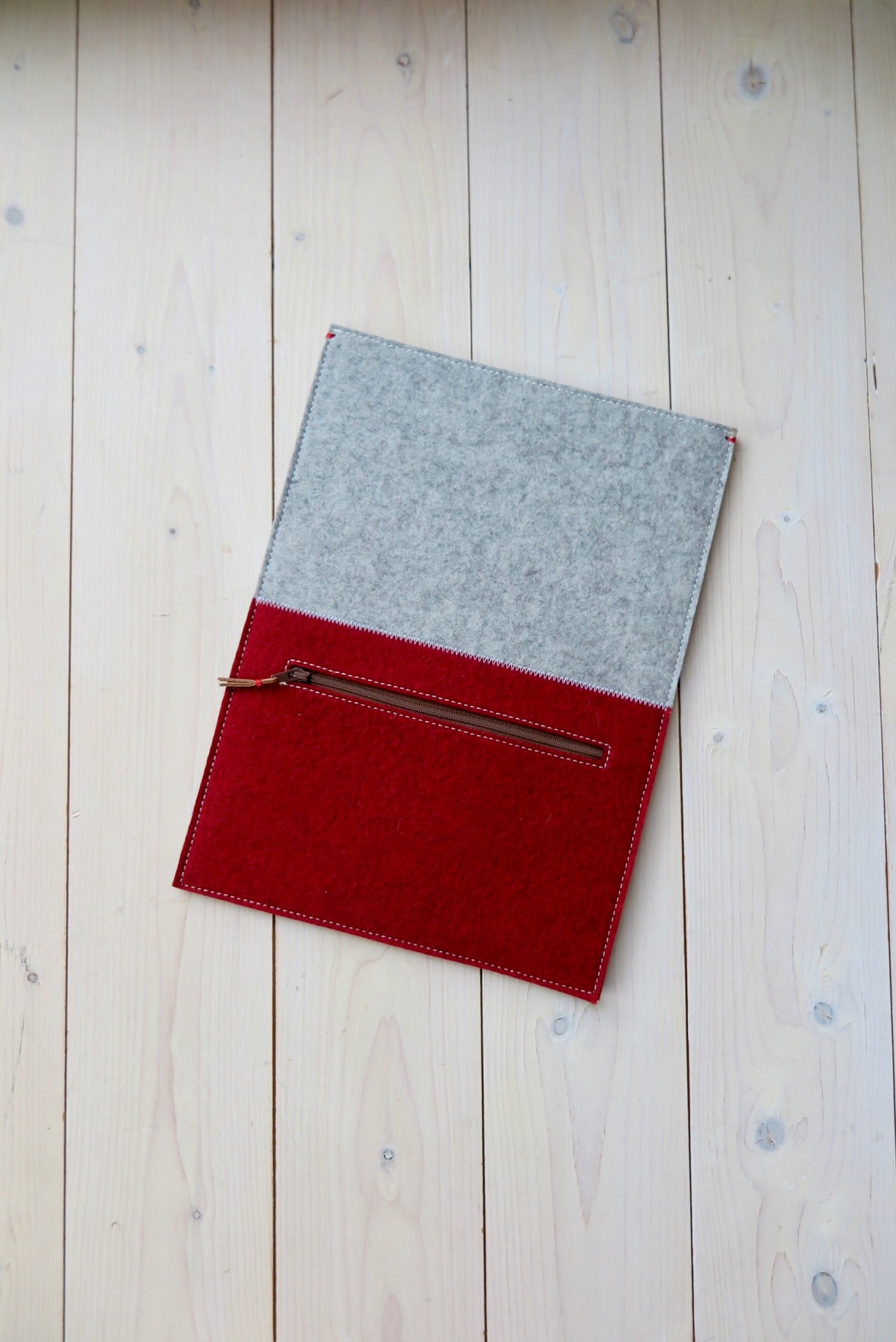 MacBook hoes CONTRAST met ritsvak