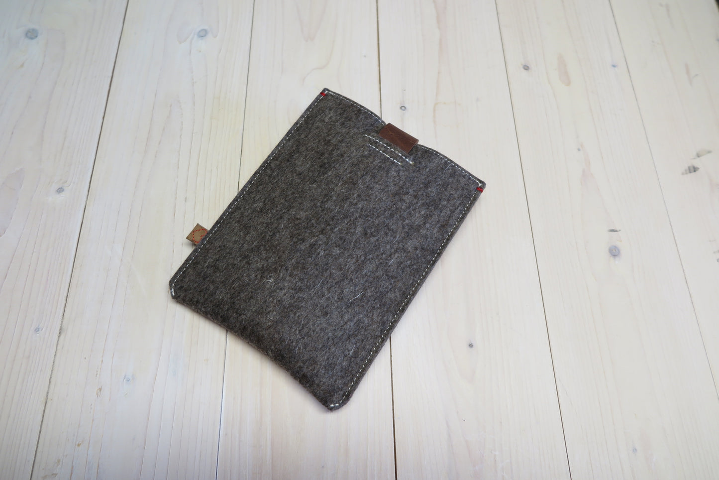 Kobo Aura Kindle Ereader Hoes - Classic Case series Leather Closure - Zandbruin