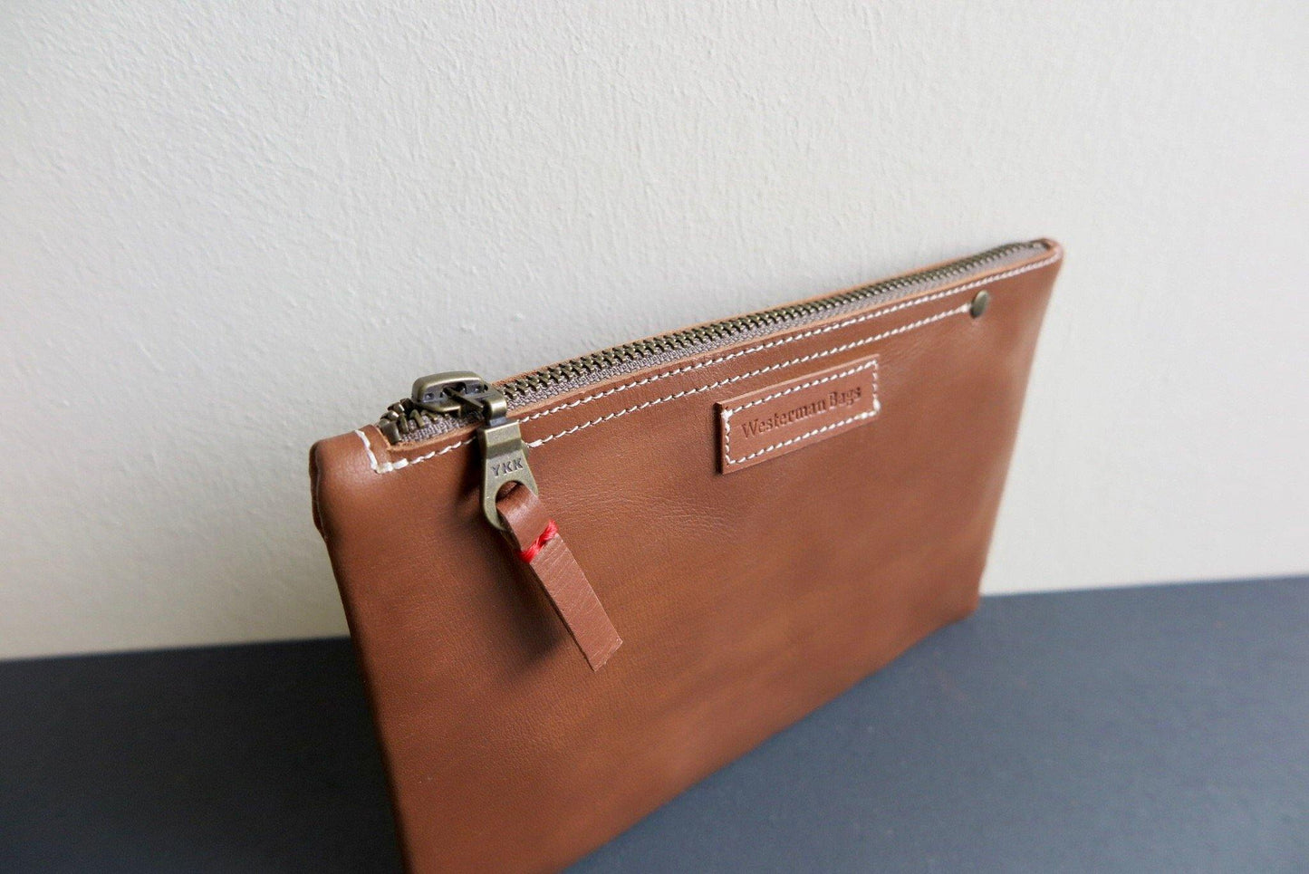 CLASSIC CASE - XL leren etui van plantaardig gelooid leer - Westerman Bags vilten tassen en hoezen. Dutch Design.