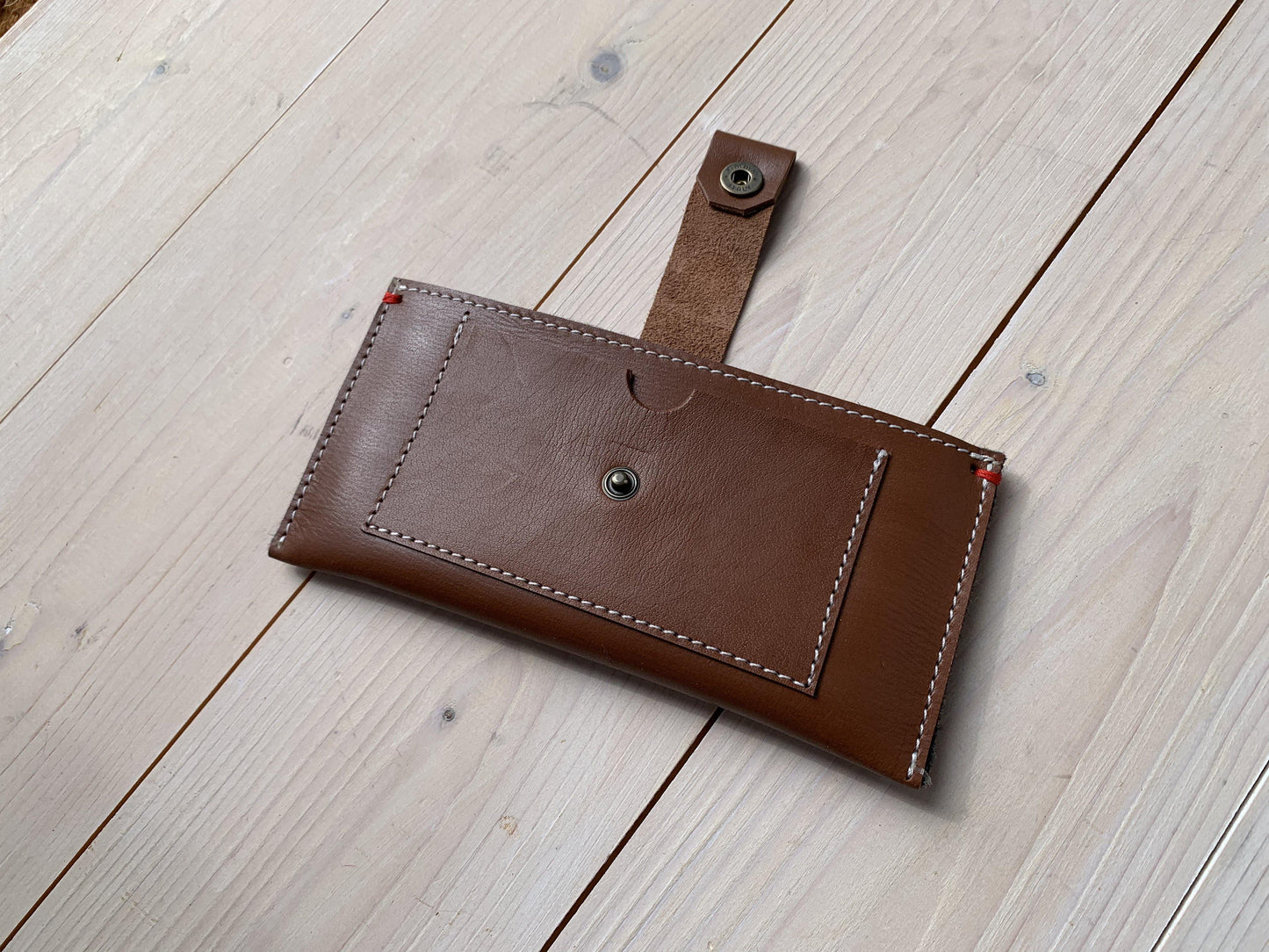 Iphone Wallet Cognac leer - Westerman Bags vilten tassen en hoezen. Dutch Design.