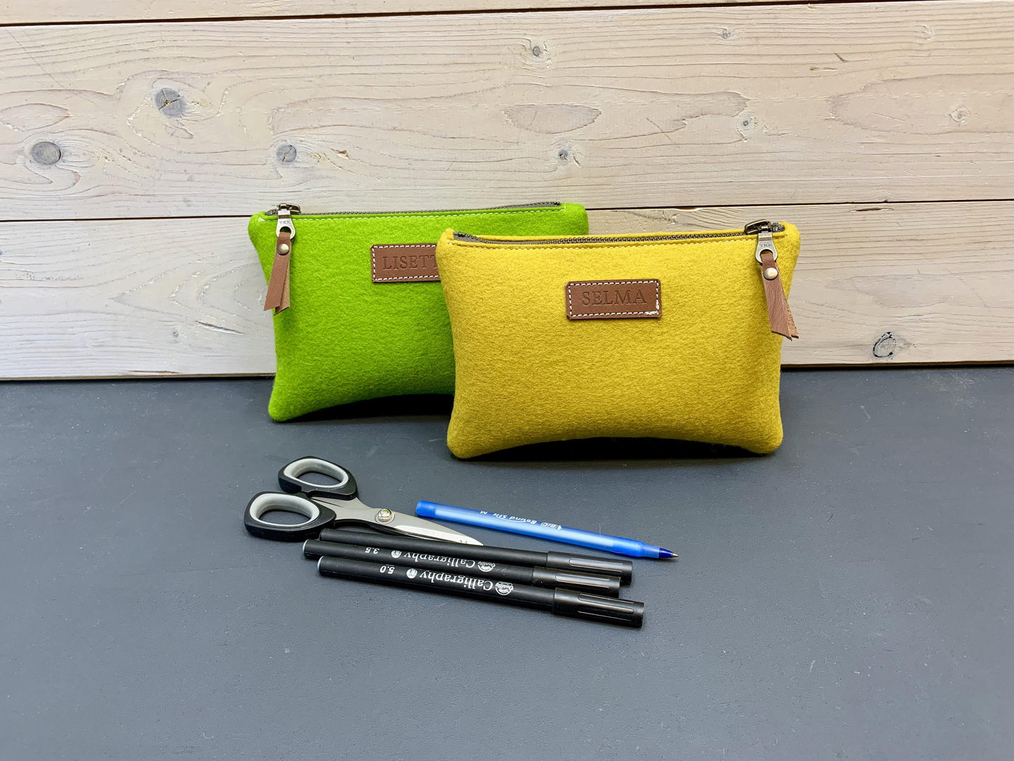 Vilten XL etui met naam - Westerman Bags vilten tassen en hoezen. Dutch Design.