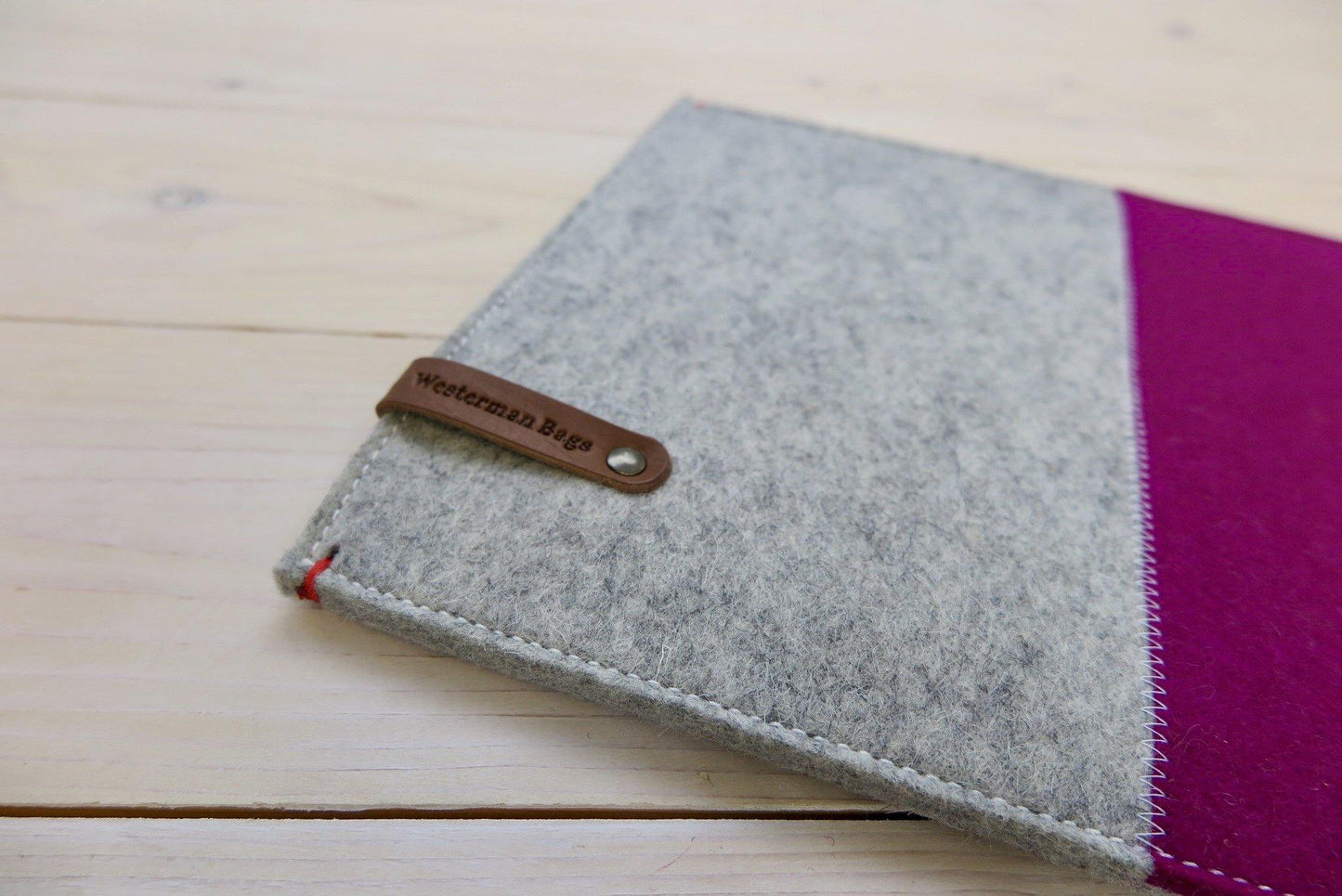felt iPad sleeve from the Netherlands in grey and pink