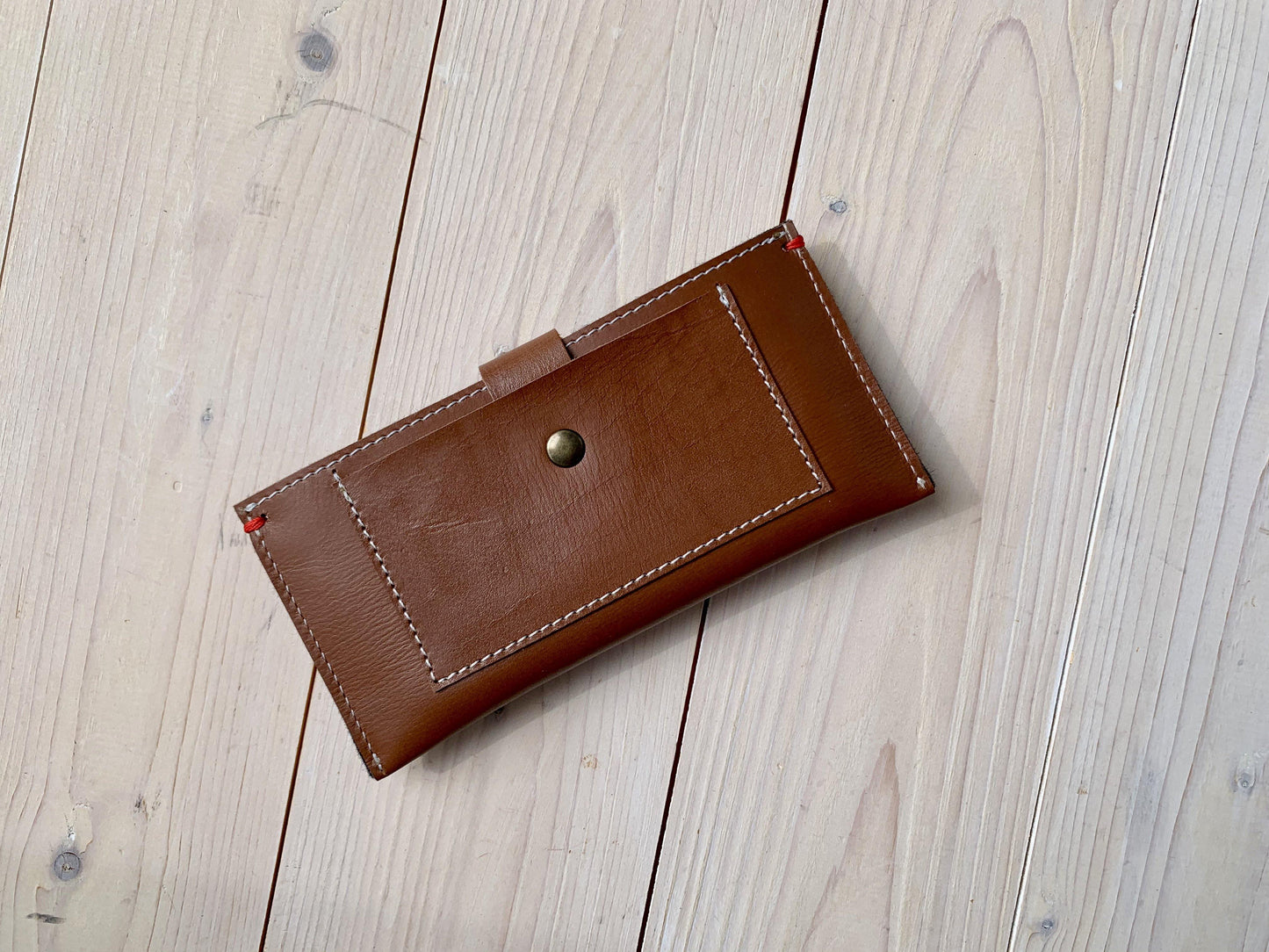 Iphone Wallet Cognac leer - Westerman Bags vilten tassen en hoezen. Dutch Design.