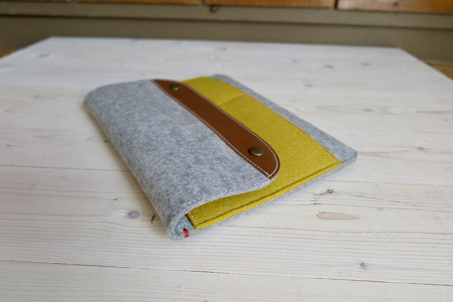 DUDOK iPad hoes - Westerman Bags vilten tassen en hoezen. Dutch Design.